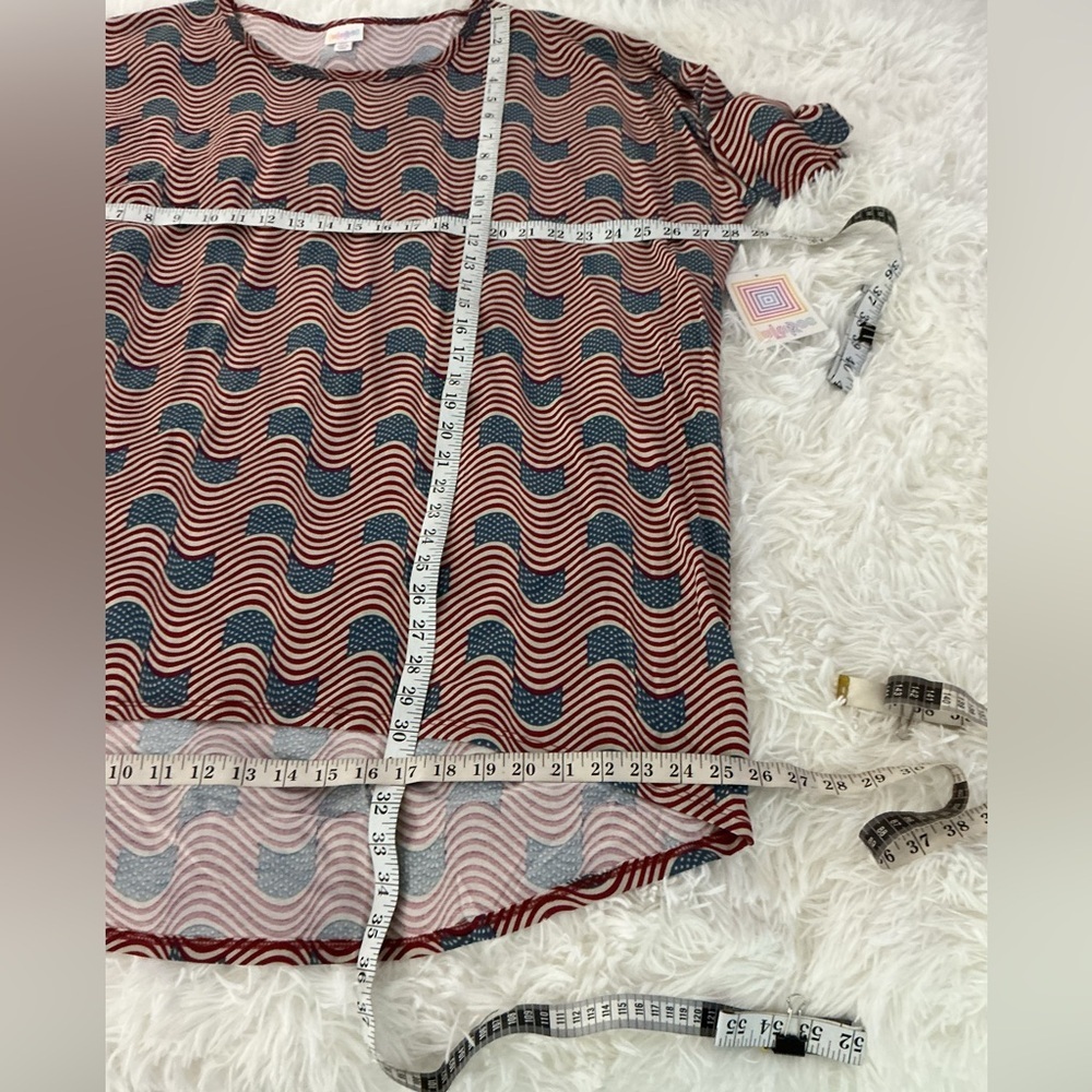 LuLaRoe Irma American Flag theme Print Oversized Tunic Top – Size 2XL – NWT - Picture 5 of 11